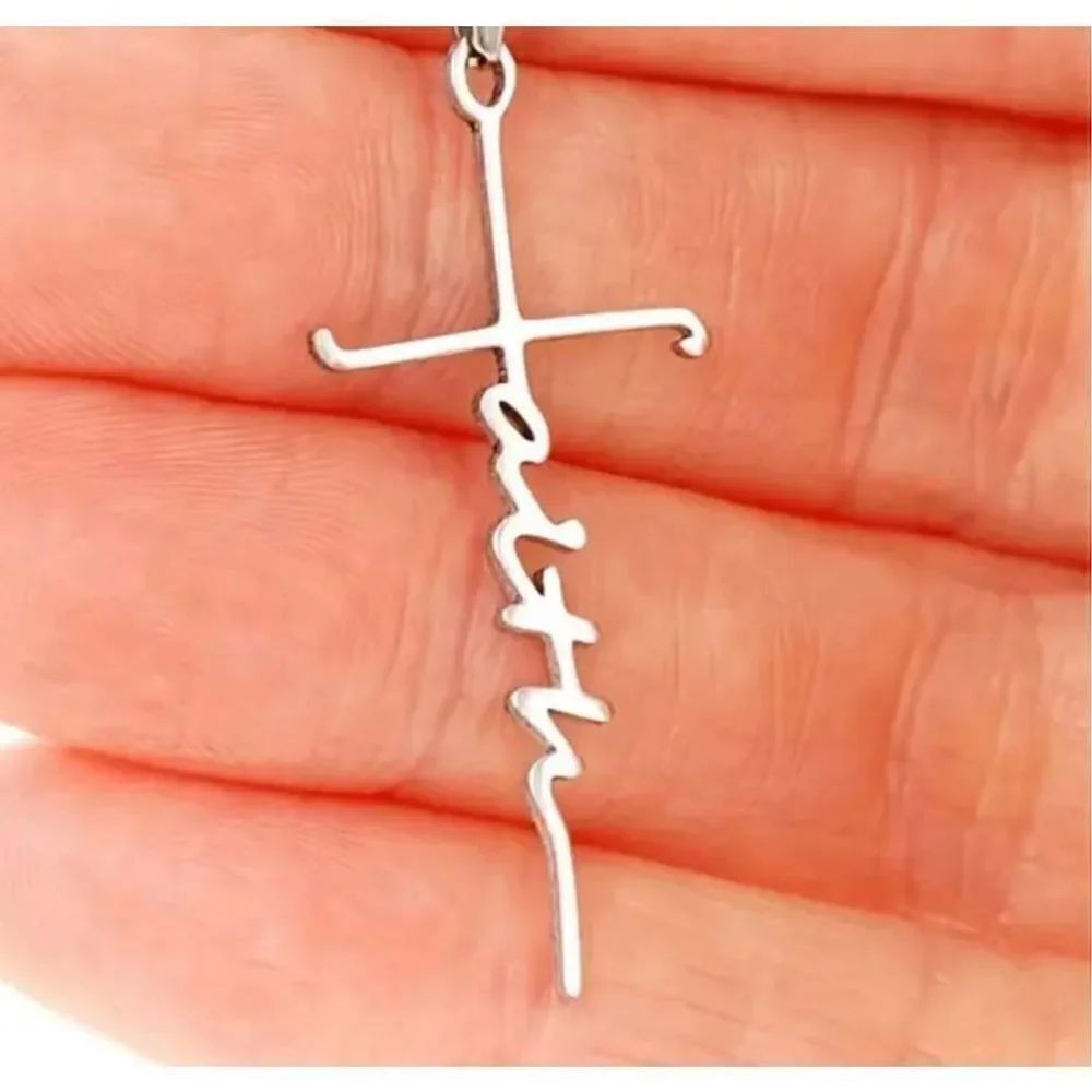 Faith Cross Necklace Symbol of Belief and Strength Ladies Zinc Alloy Necklace gi